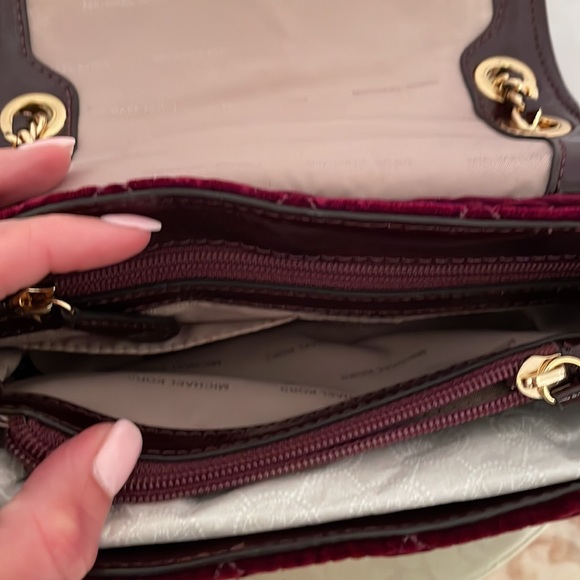 Michael Kors Handbag - Picture 9 of 11